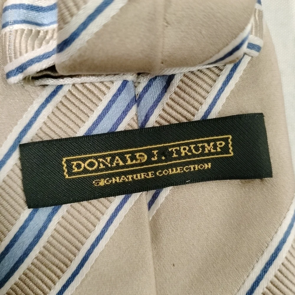 Donald Trump Signature Collection Silk Necktie Tie Striped Tan Blue Formal